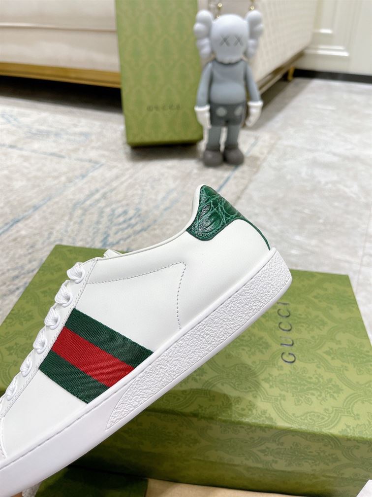 Gvc*1 Dupes Shoes ACE LEATHER SNEAKER GCC089