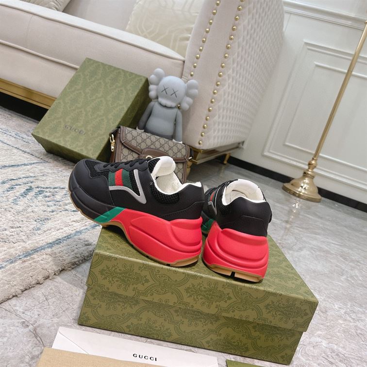 Gvc*1 RHYTON SNEAKER IN RED BLACK GCC099