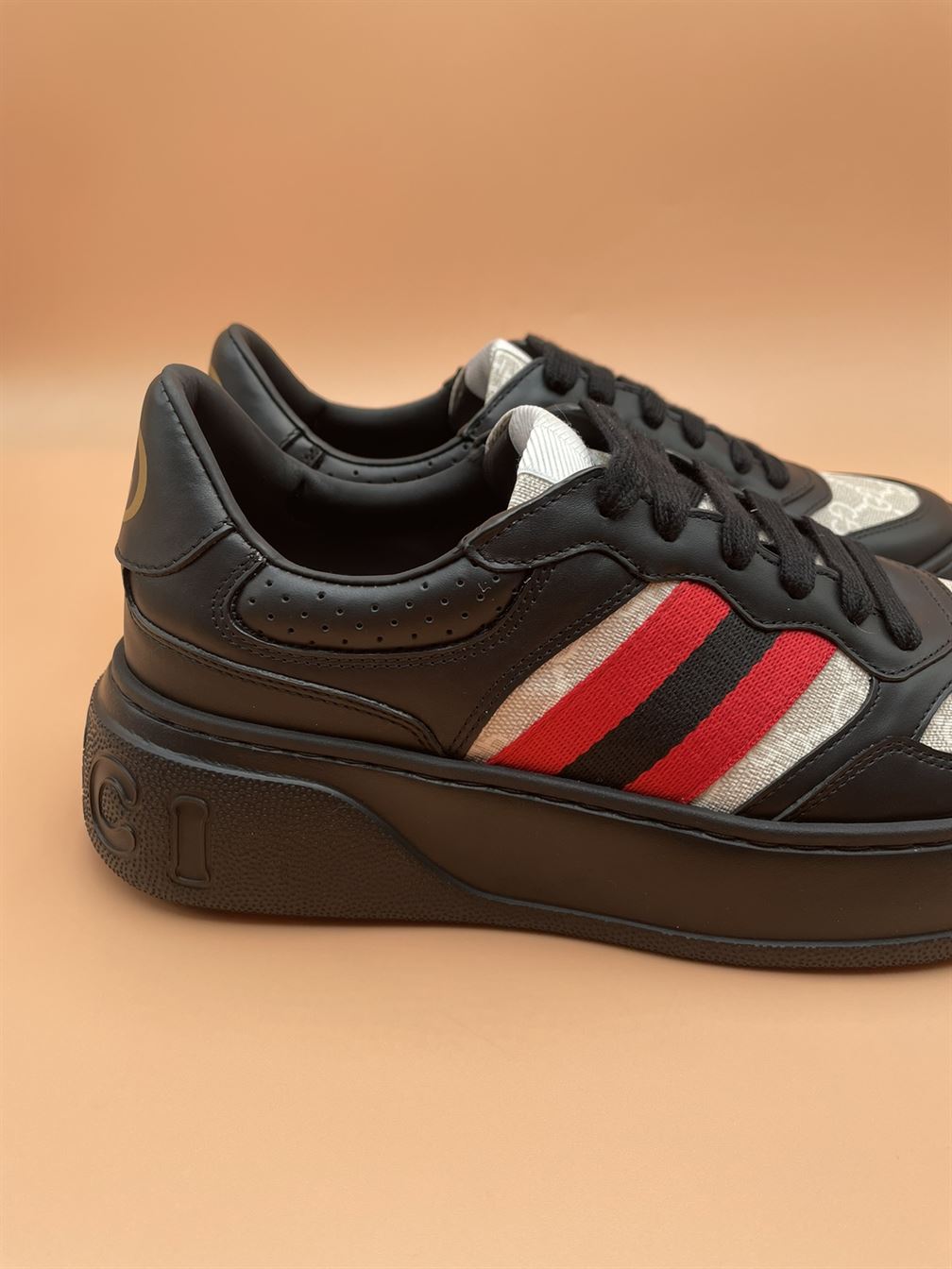 Gvc*1 MEN’S GG SNEAKER   GCC052
