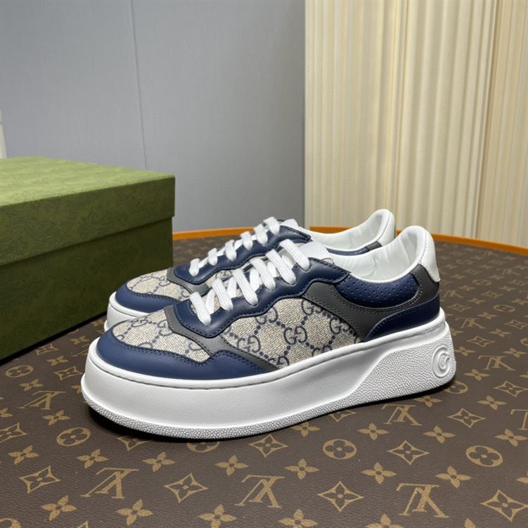 Gvc*1 MEN S GG SNEAKERS BEIGE AND BLUE Svp*me   GCC003