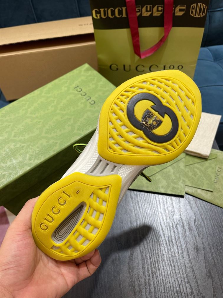 Gvc*1 RUN SNEAKER GCC103