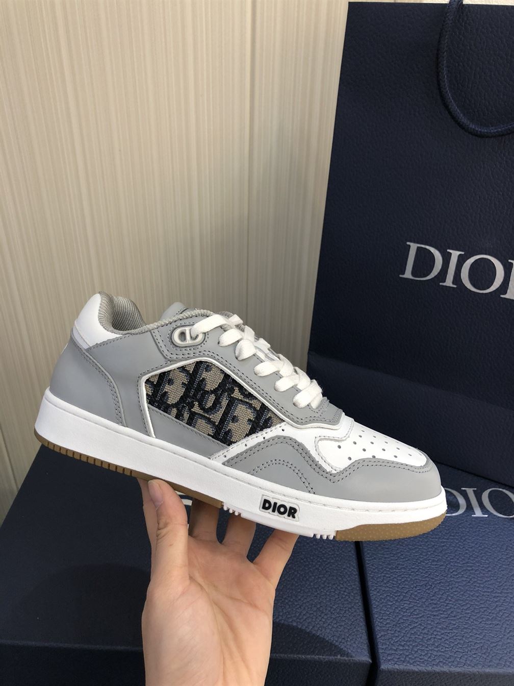 D10r B27 LOW-TOP SNEAKER   DO007