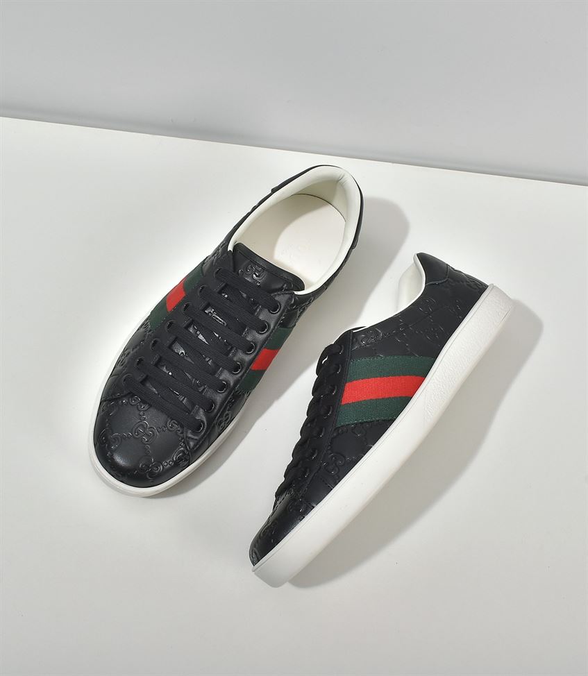 Gvc*1 ACE SIGNATURE SNEAKER BLACK   GCC028