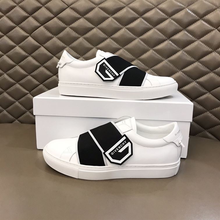 GIVENCHY ELASTICATED LOGO STRAP SNEAKERS GVC004