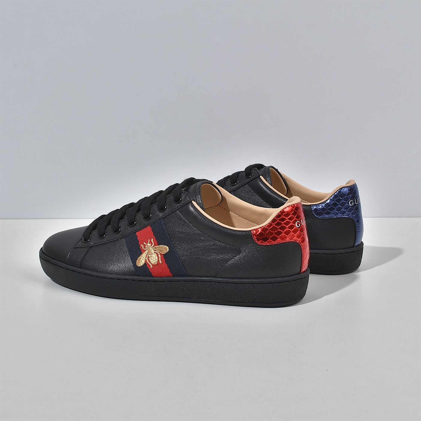 Gvc*1 Dupes Shoes MENS ACE EMBROIDERED SNEAKER GCC026