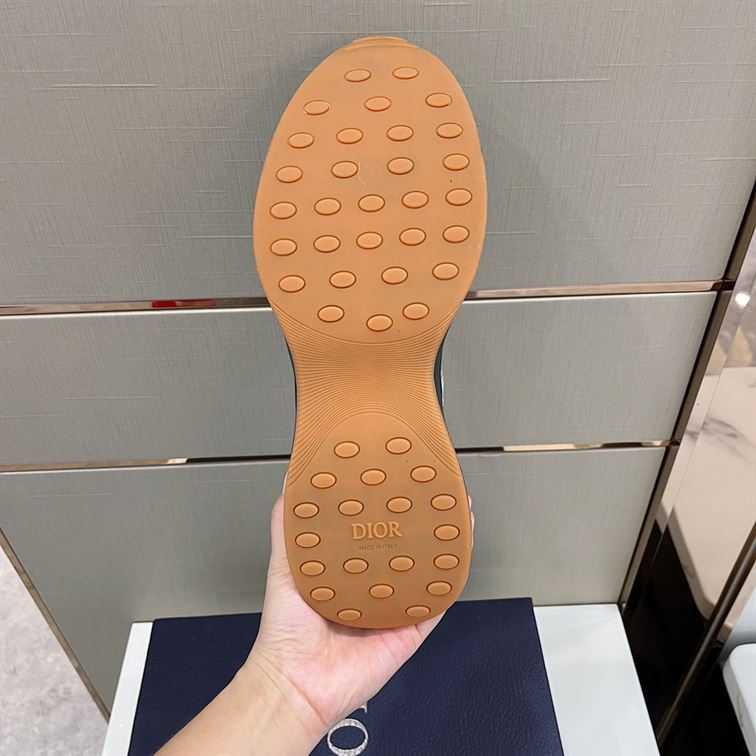 D10r B25 RUNNER SNEAKER   DO066