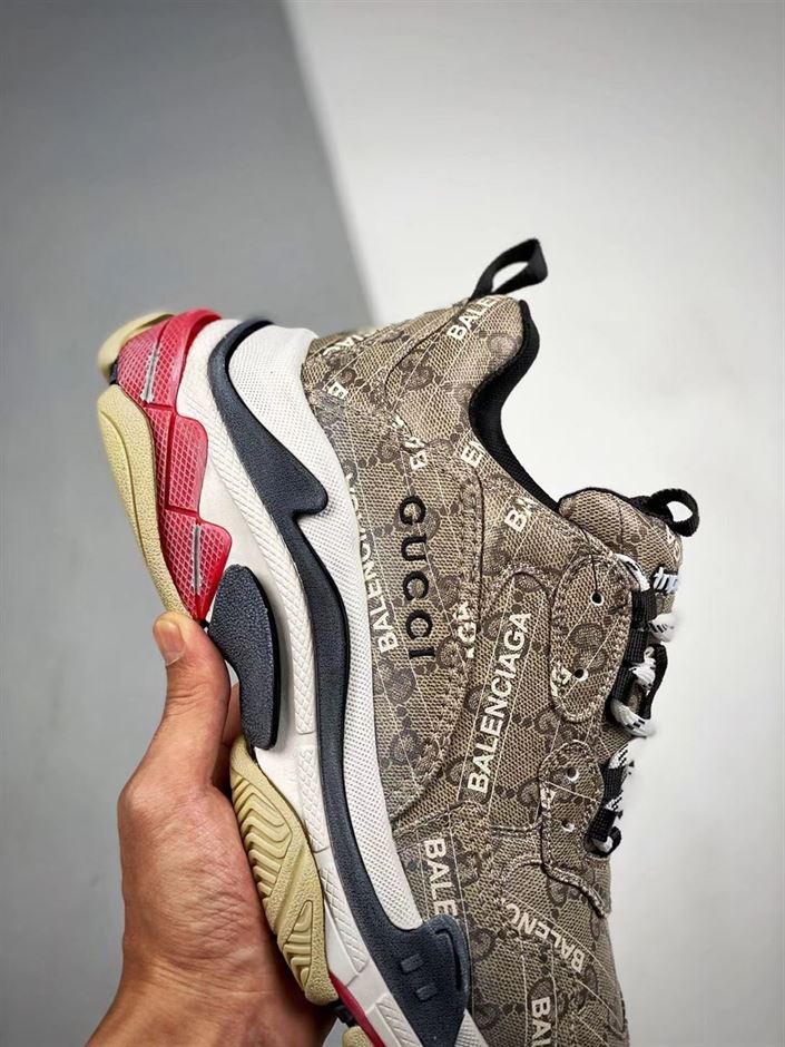 Gvc*1 X Ba1en*iaga TRIPLE S SNEAKER BLA039