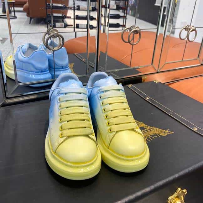 A1exa*der Mcqv*en SNEAKER AM18