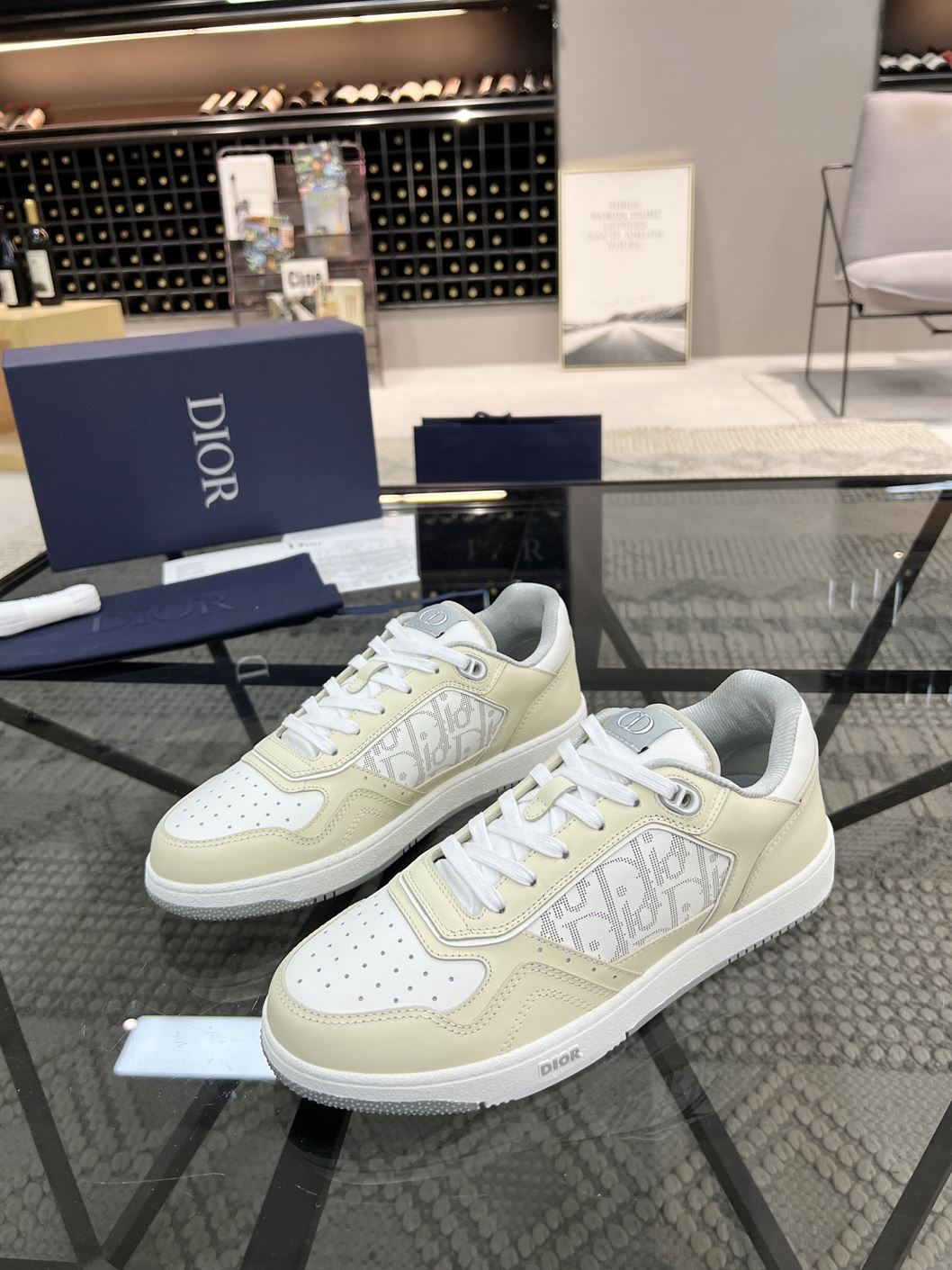 D10r B27 LOW-TOP CREAM WHITE OBLIQUE   DO011