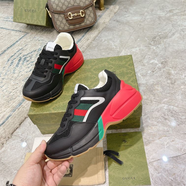 Gvc*1 RHYTON SNEAKER IN RED BLACK GCC099