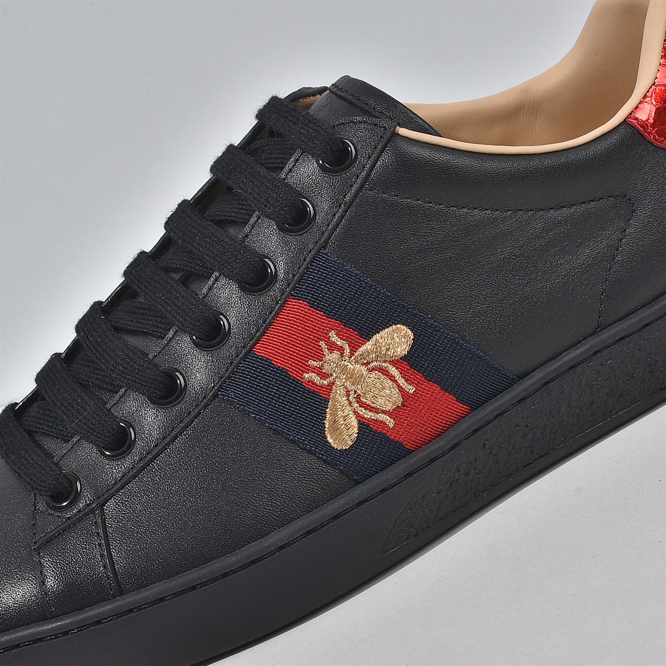 Gvc*1 Dupes Shoes MENS ACE EMBROIDERED SNEAKER GCC026