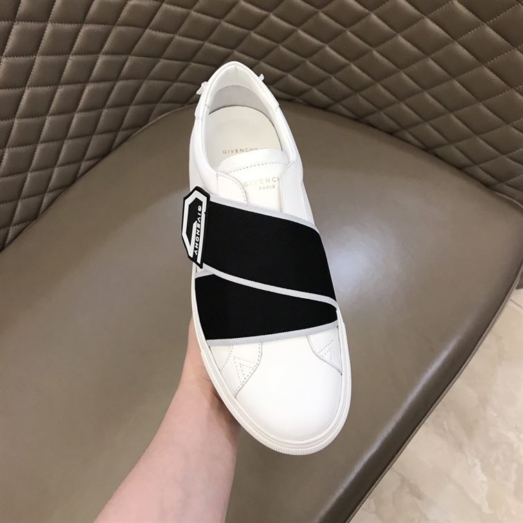 GIVENCHY ELASTICATED LOGO STRAP SNEAKERS GVC004