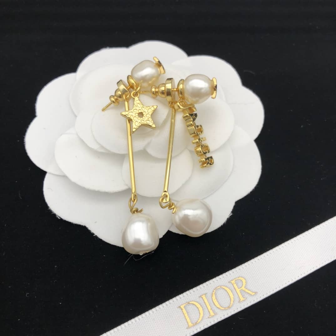 Designer Chr1st1an D10r Classic Earring