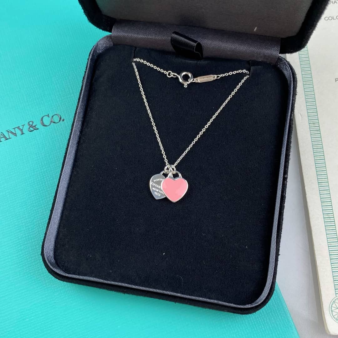 T*f*ny Necklace For Sale