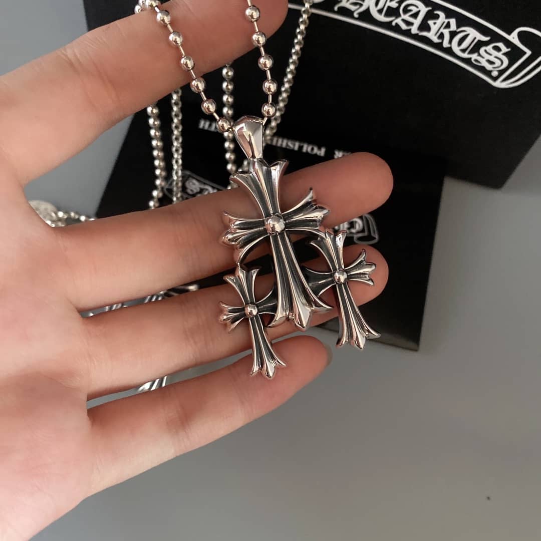 Designer Ch*0me He**ts Classic Necklace