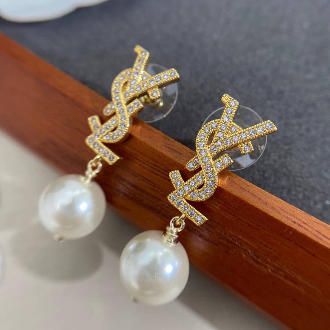 Fake Y51 Logo Earring