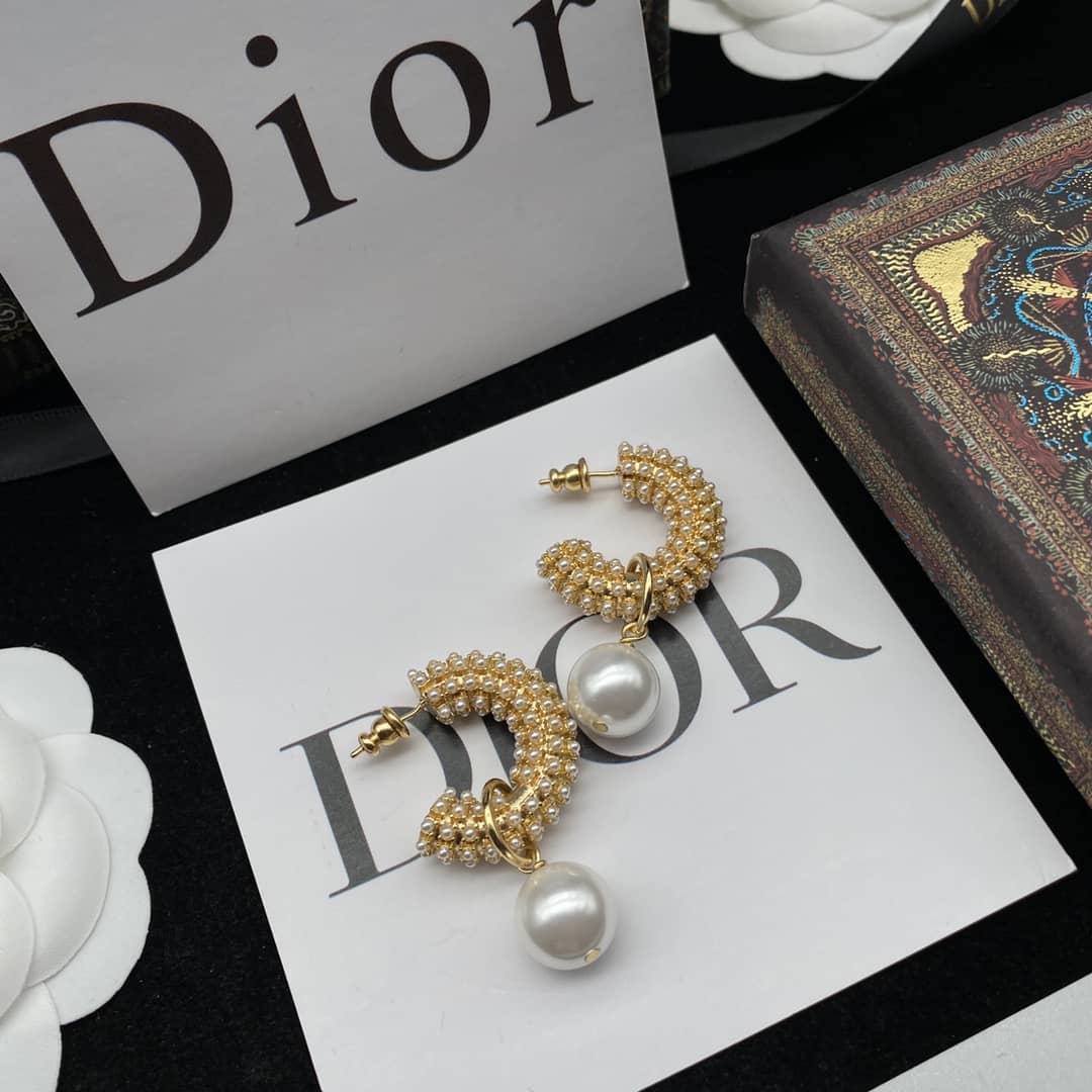 Chr1st1an D10r Earring First Copy