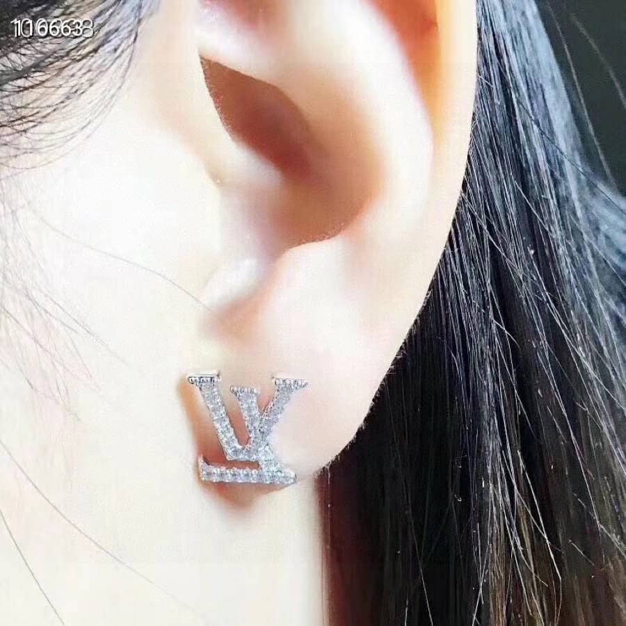 Luxury L0vis Vvtt0n Classic AAA+ Earring