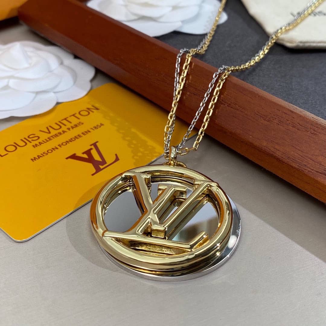 Wholesale L0vis Vvtt0n AAA+ Necklace