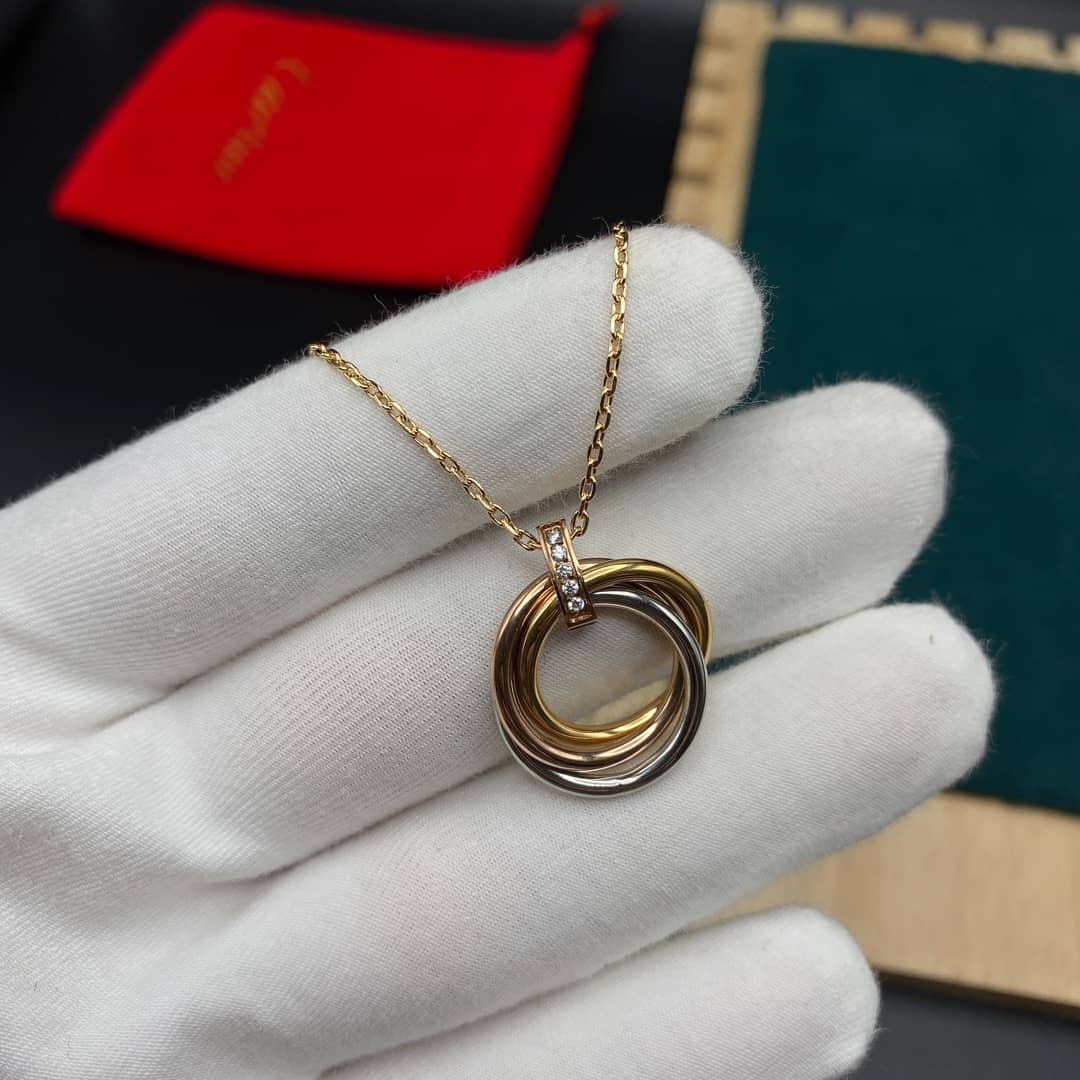 Ca*t1er Necklace For Sale