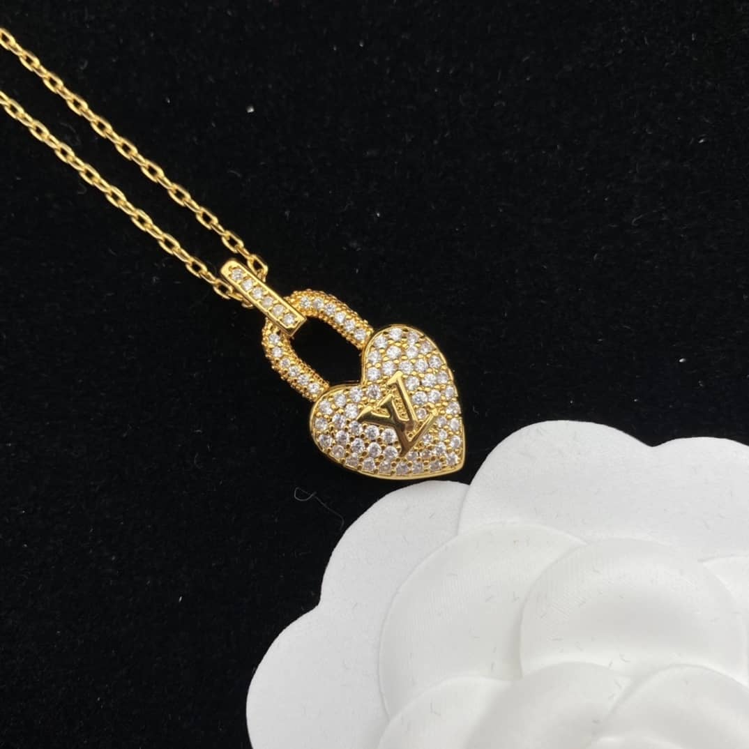 Knockoff L0vis Vvtt0n Logo Necklace
