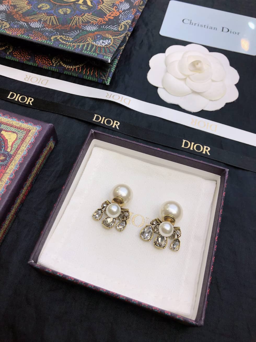 Knockoff Chr1st1an D10r Logo Earring