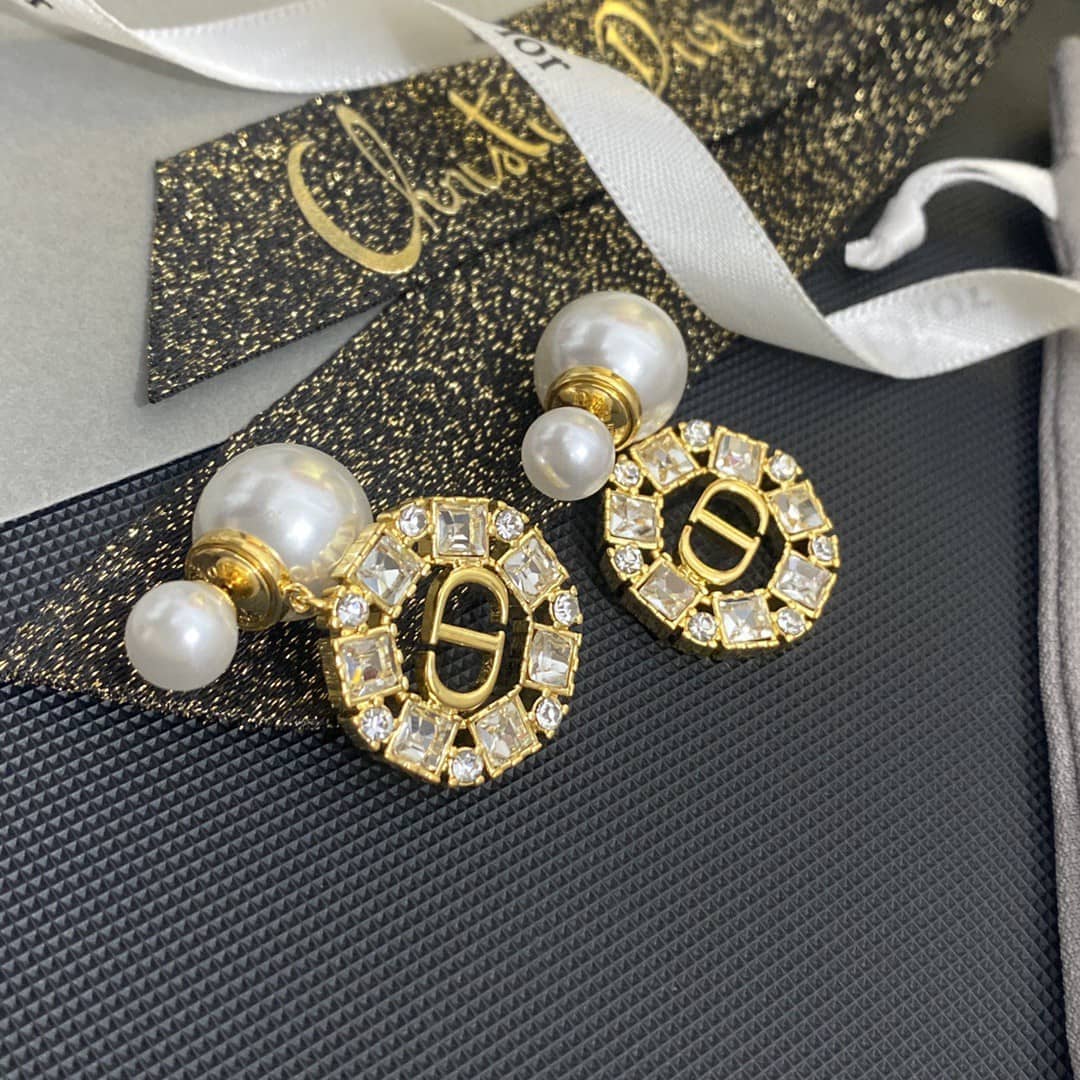Wholesale Chr1st1an D10r AAA+ Earring