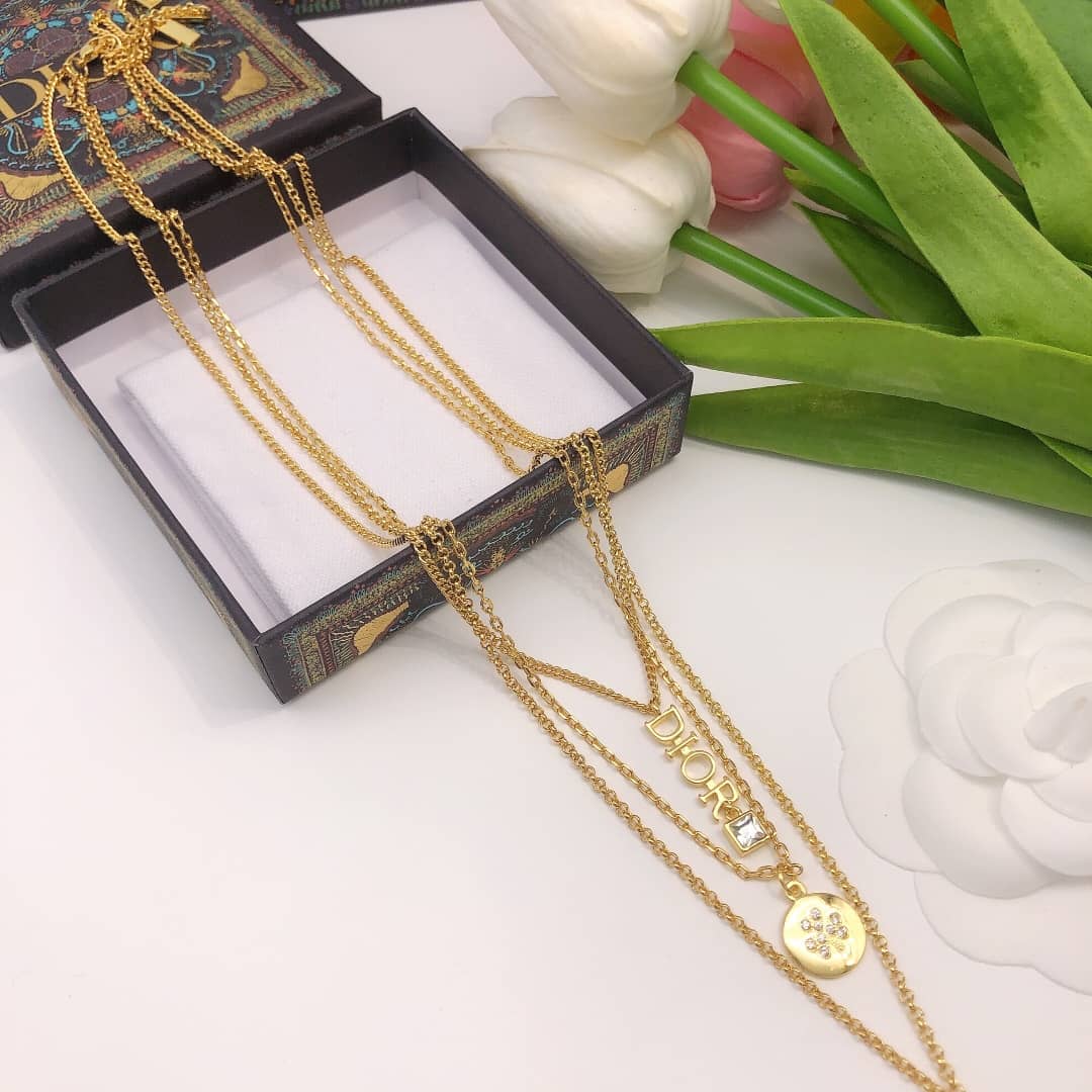 Top Quality Chr1st1an D10r Necklace