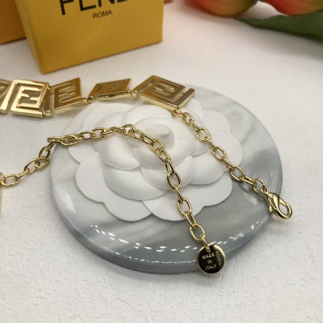 F**di Necklace First Copy