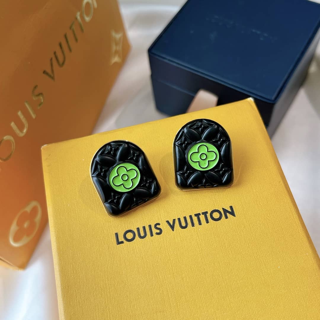 Fake L0vis Vvtt0n Logo Earring