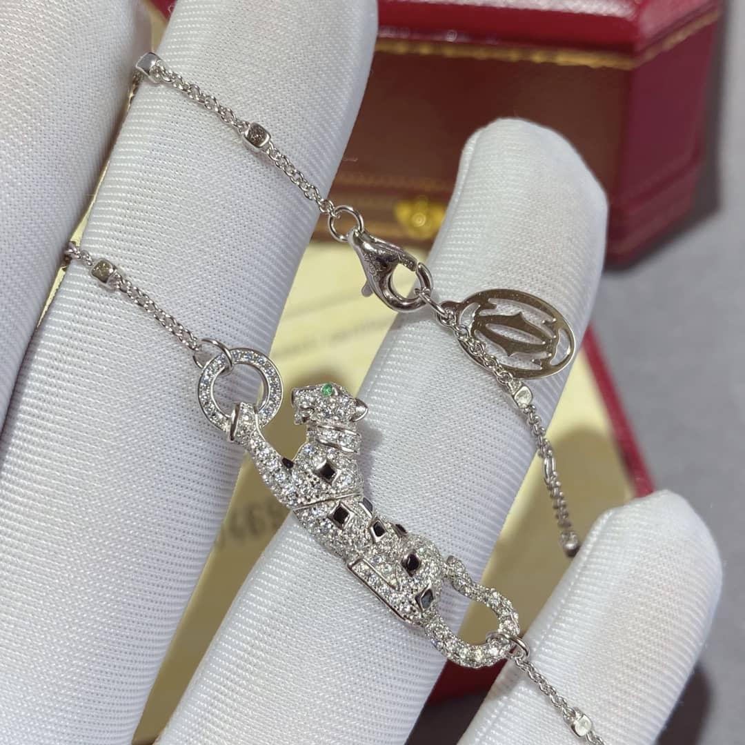 Knockoff Ca*t1er Logo Necklace