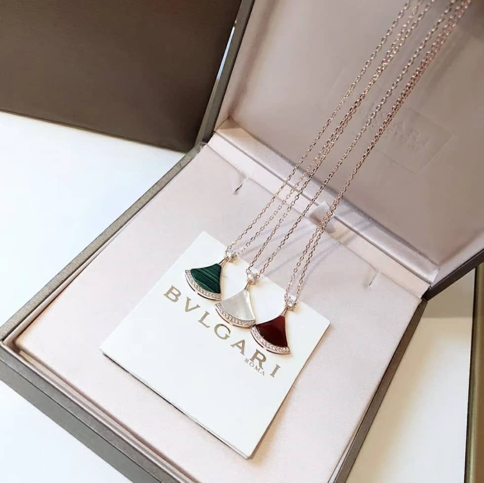 Knockoff Bv1g*ai Logo Necklace