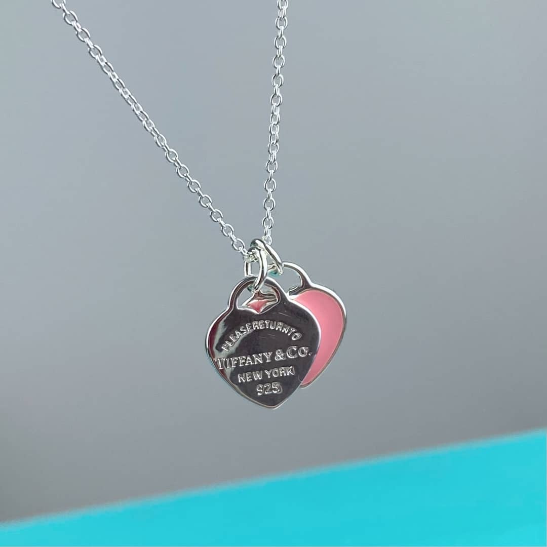 T*f*ny Necklace For Sale