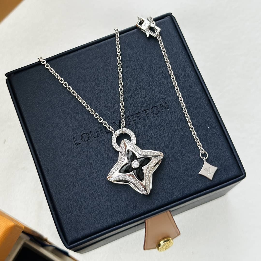 Top Quality L0vis Vvtt0n Necklace