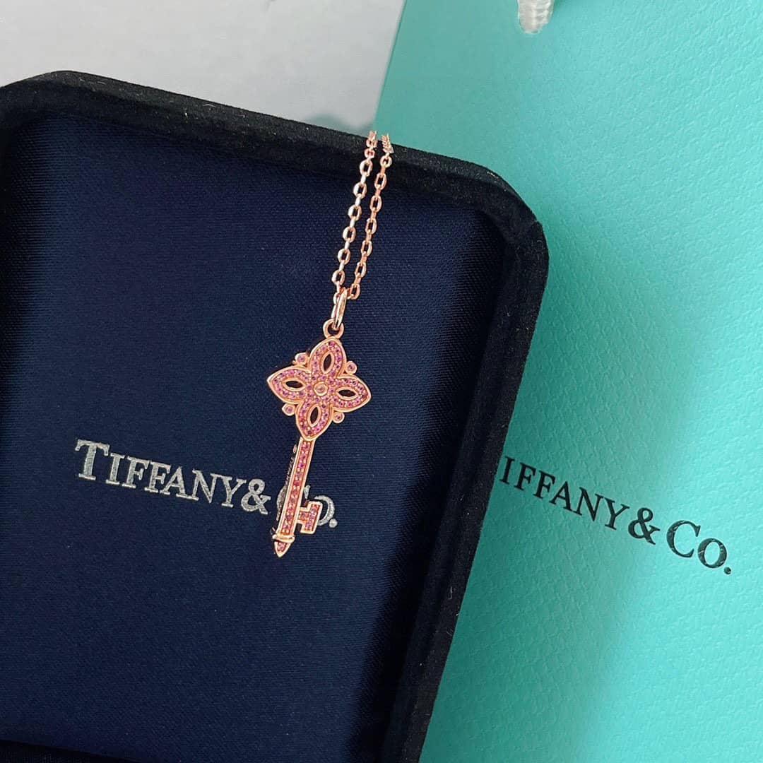 Designer T*f*ny Classic Necklace