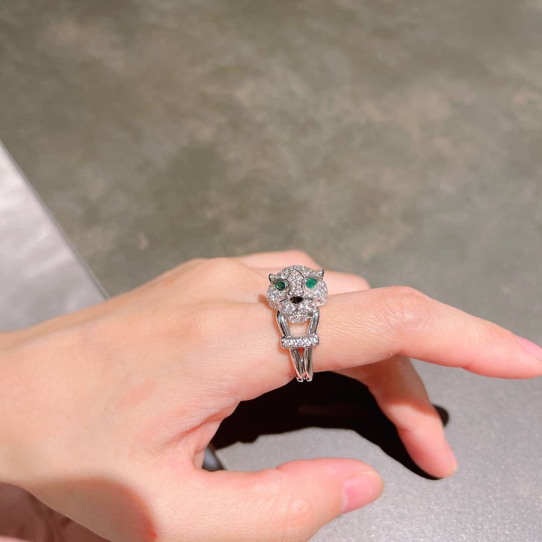 Ca*t1er Dupe Ring