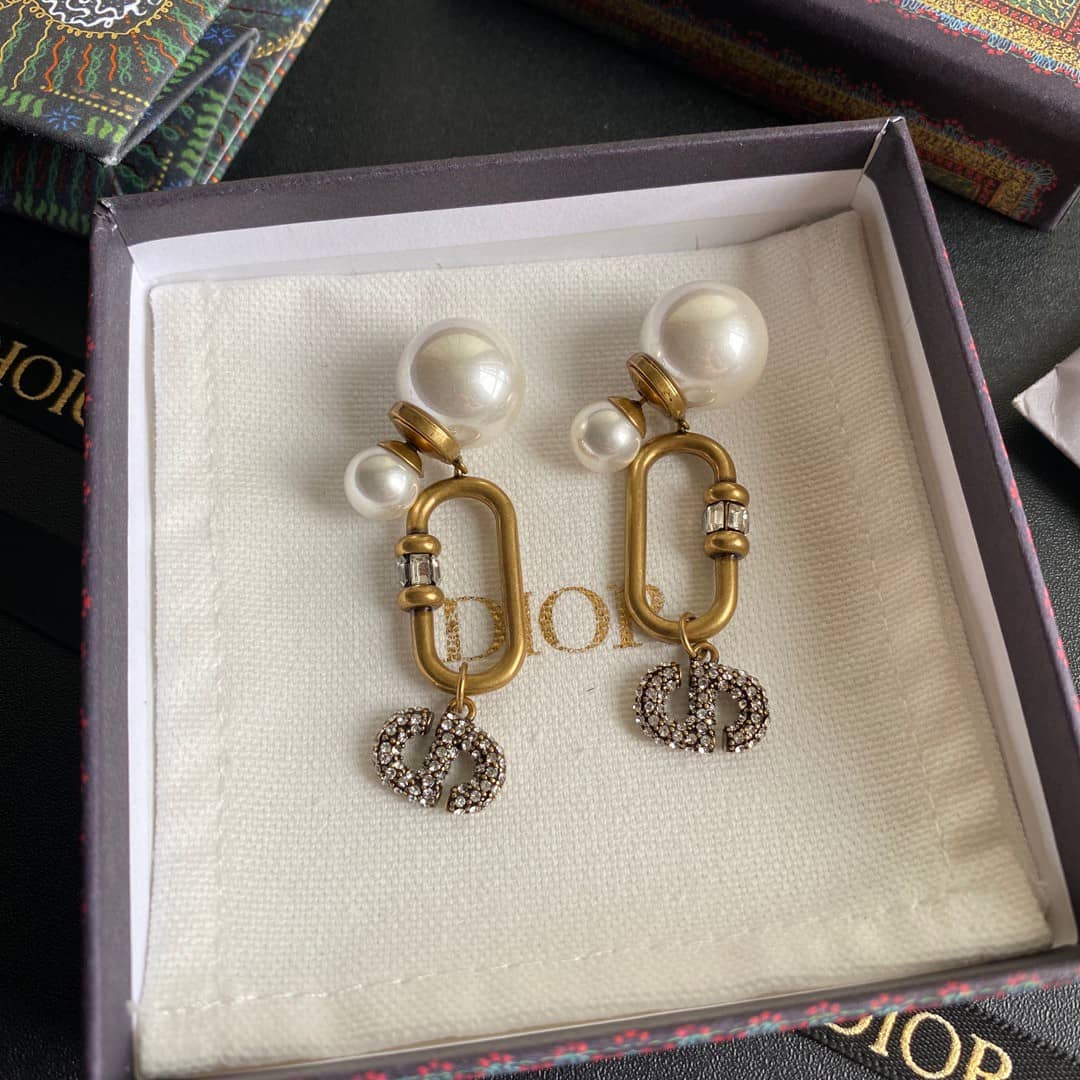 Chr1st1an D10r Earring First Copy