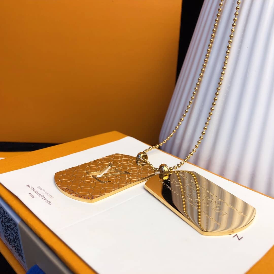 High Quality L0vis Vvtt0n Necklace