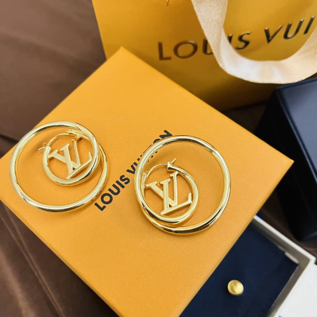 L0vis Vvtt0n Earring First Copy
