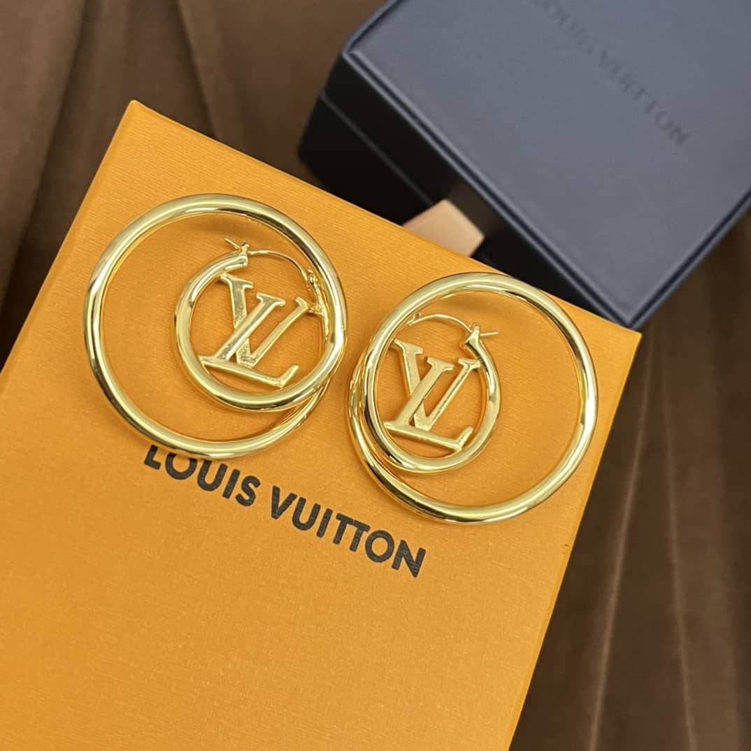 L0vis Vvtt0n Earring First Copy