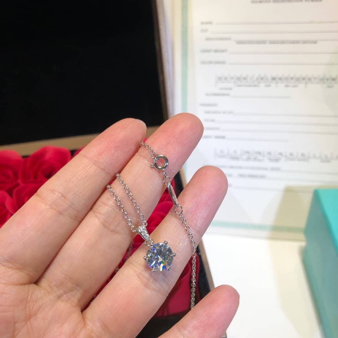 7 Star T*f*ny Necklace