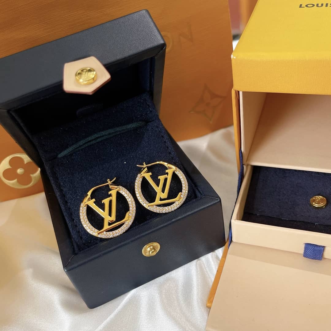 High Quality L0vis Vvtt0n Earring