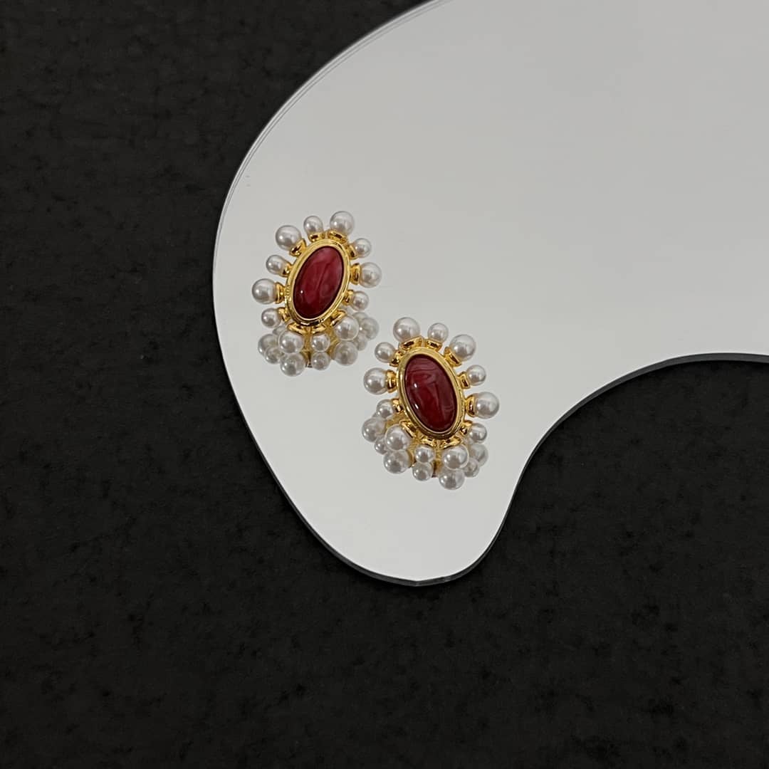 Top Quality F**di Earring