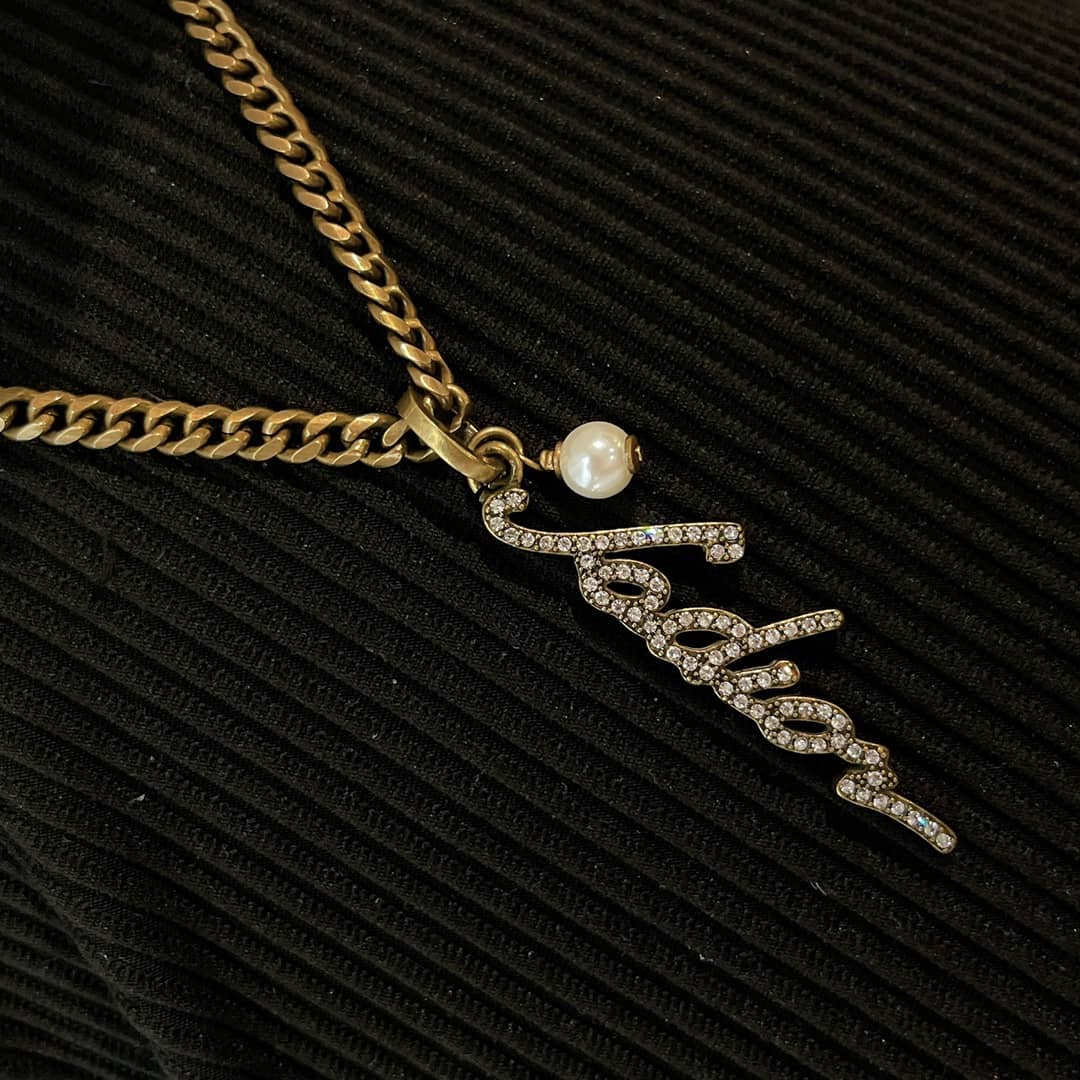 Replica Chr1st1an D10r Necklace