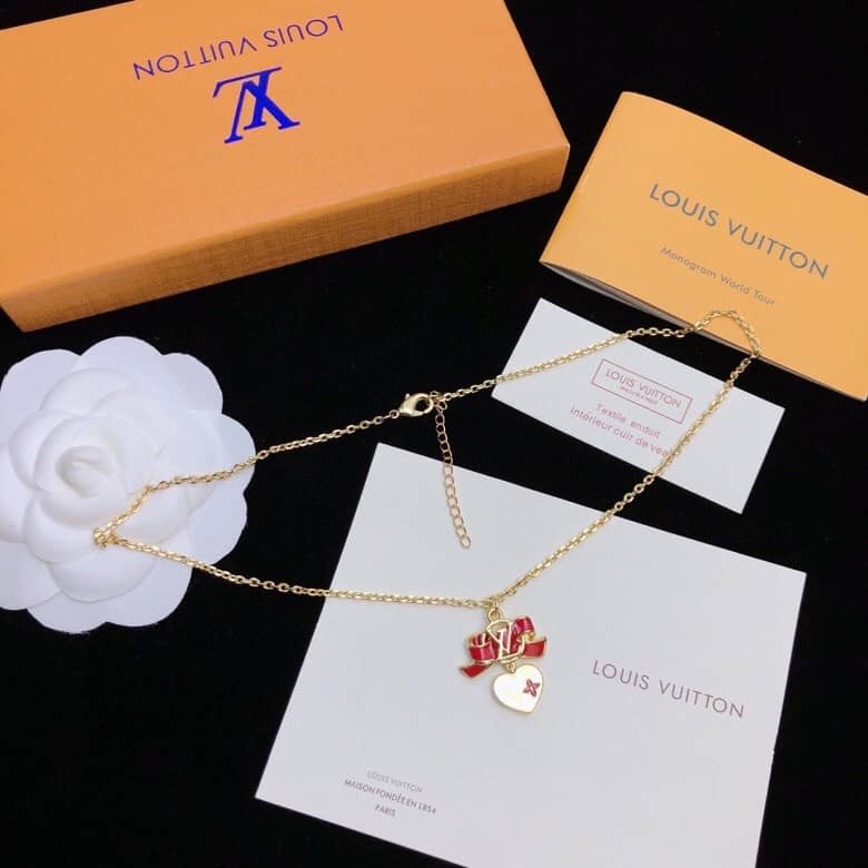 High Quality L0vis Vvtt0n Necklace
