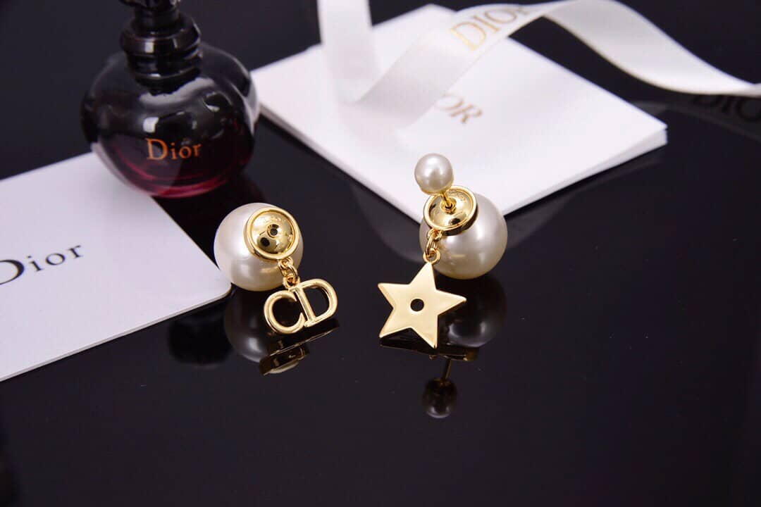 Replica Chr1st1an D10r Earring