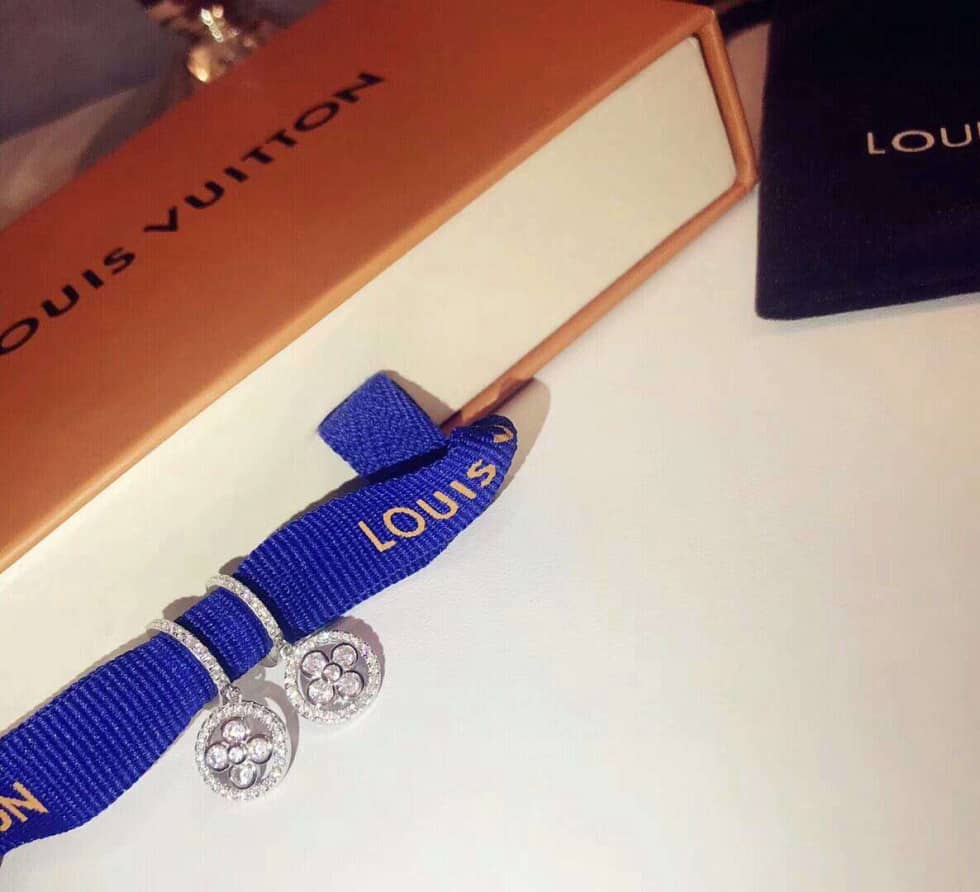 High Quality L0vis Vvtt0n Earring