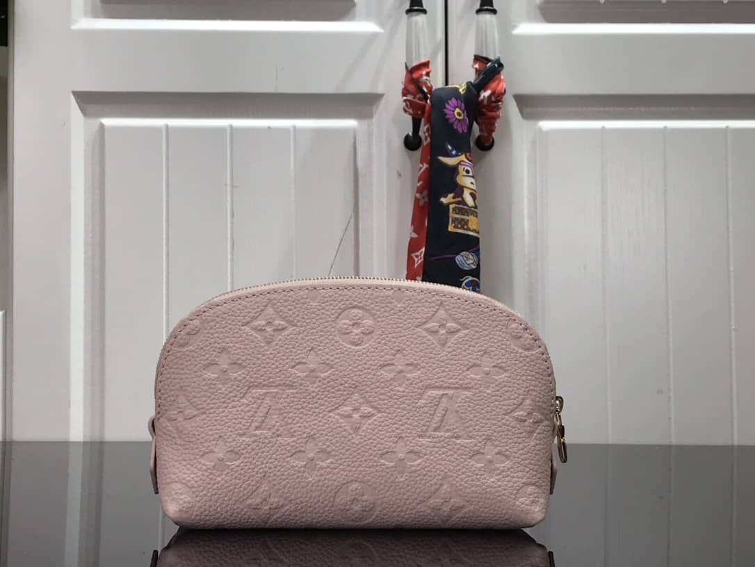 L0vis Vvtt0n Pochette Dupe Monogram Cosmetic Pouch Pink M47515