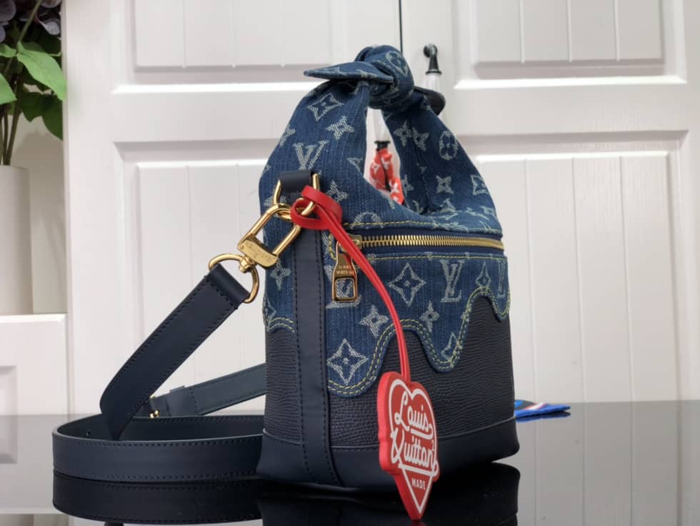L0vis Vvtt0n Monogram Denim Japanese Cruiser M45970 Replica Hobo