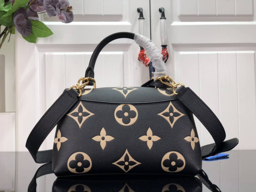 L0vis Vvtt0n Madeleine BB Bicolor Monogram Empreinte Leather M45978 Replica Shoulder Bag